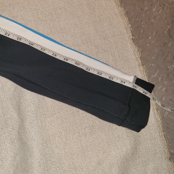 VINTAGE Lululemon Mock Neck Full Zip Track Jacket - Picture 3 of 9